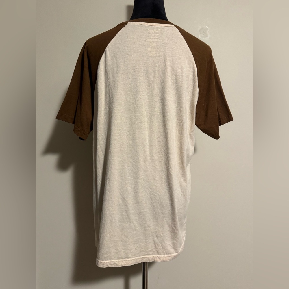 EUC Pusheen Brown and Cream Catpusheeno Graphic T-Shirt size medium - Picture 5 of 8